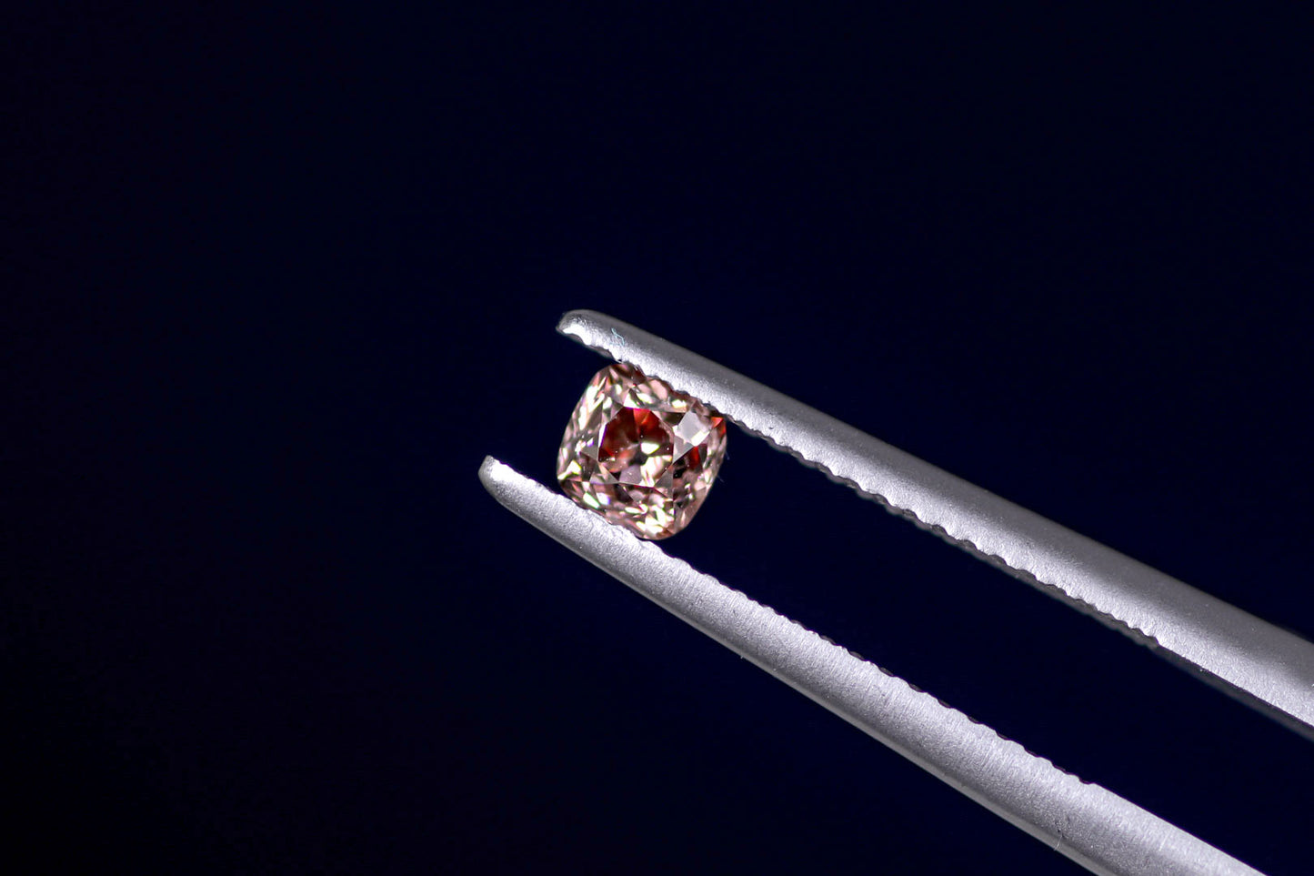 天然ファンシーディープオレンジーピンク ダイヤモンド 0.407ct