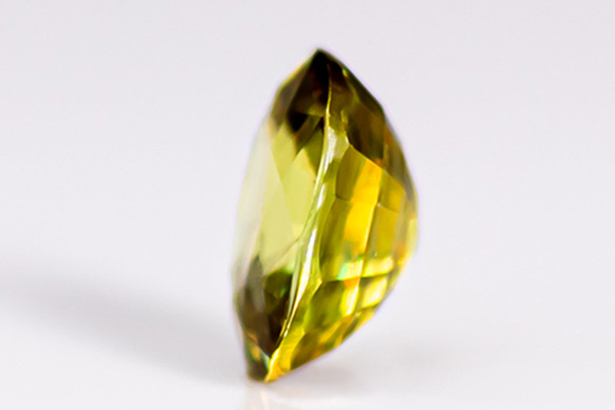天然スフェーン 1.467ct