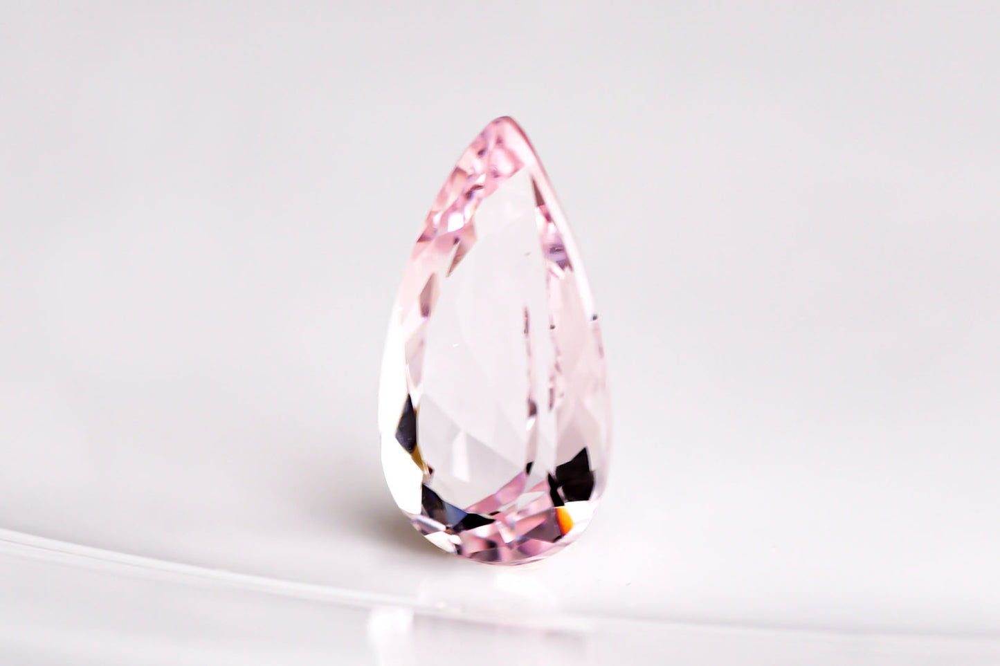天然モルガナイト 3.485ct