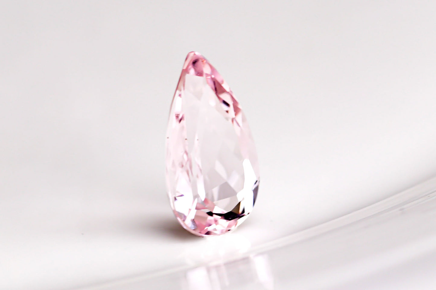 天然モルガナイト 3.485ct