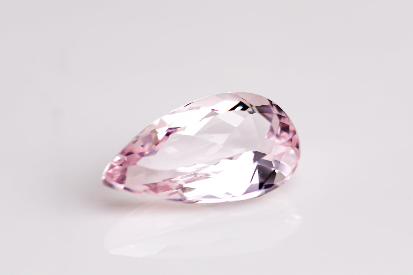 天然モルガナイト 3.485ct