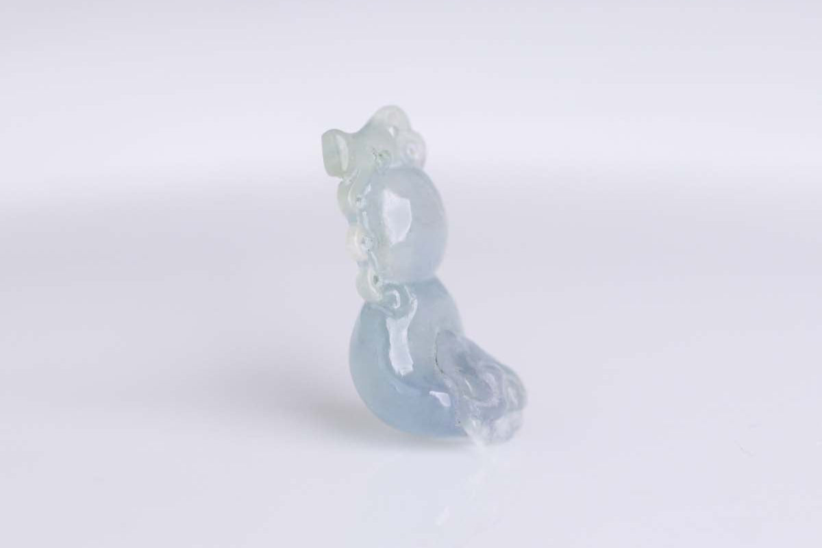 ヒスイ カービング 24.9ct