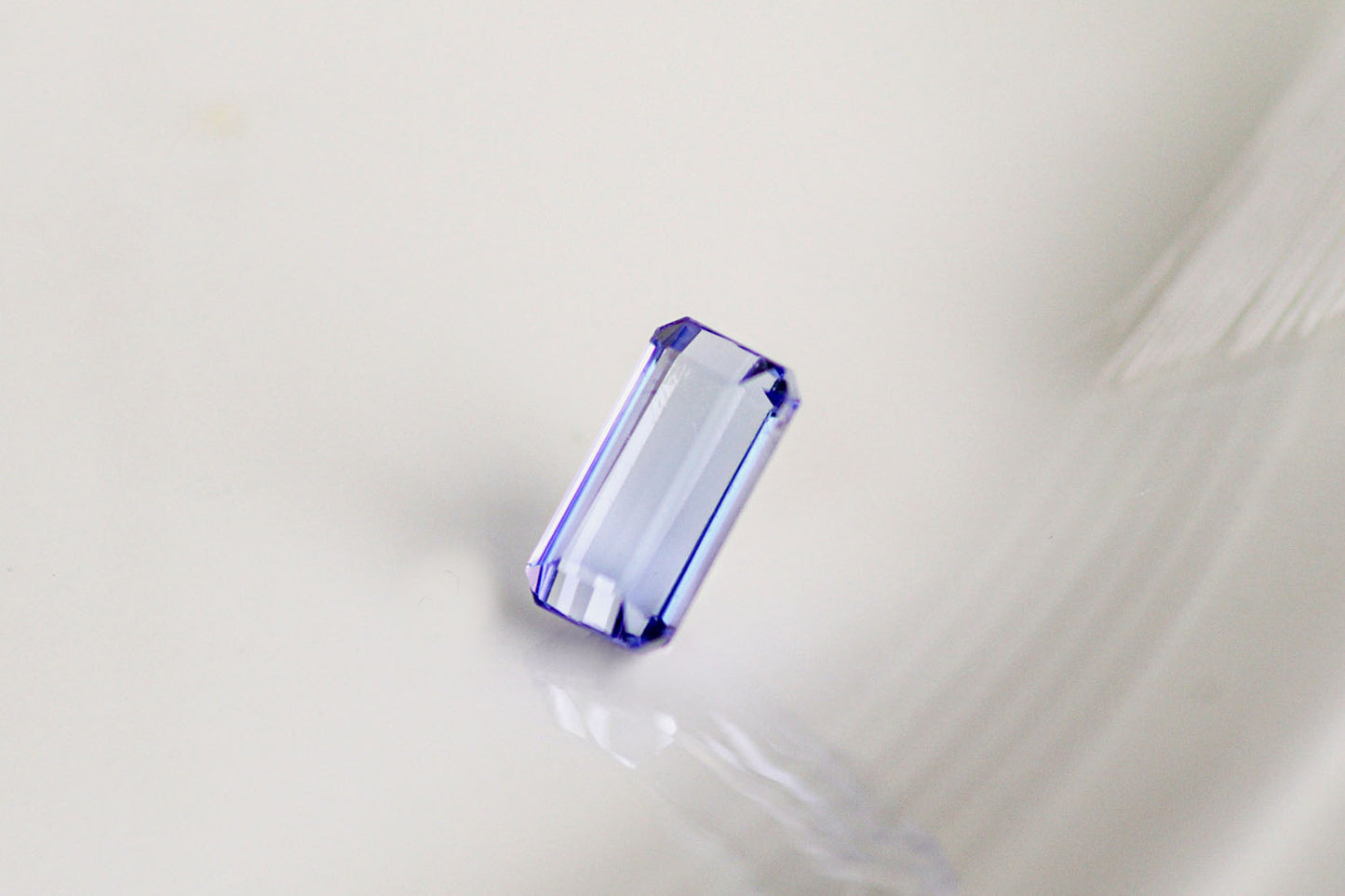 天然タンザナイト 1.210ct