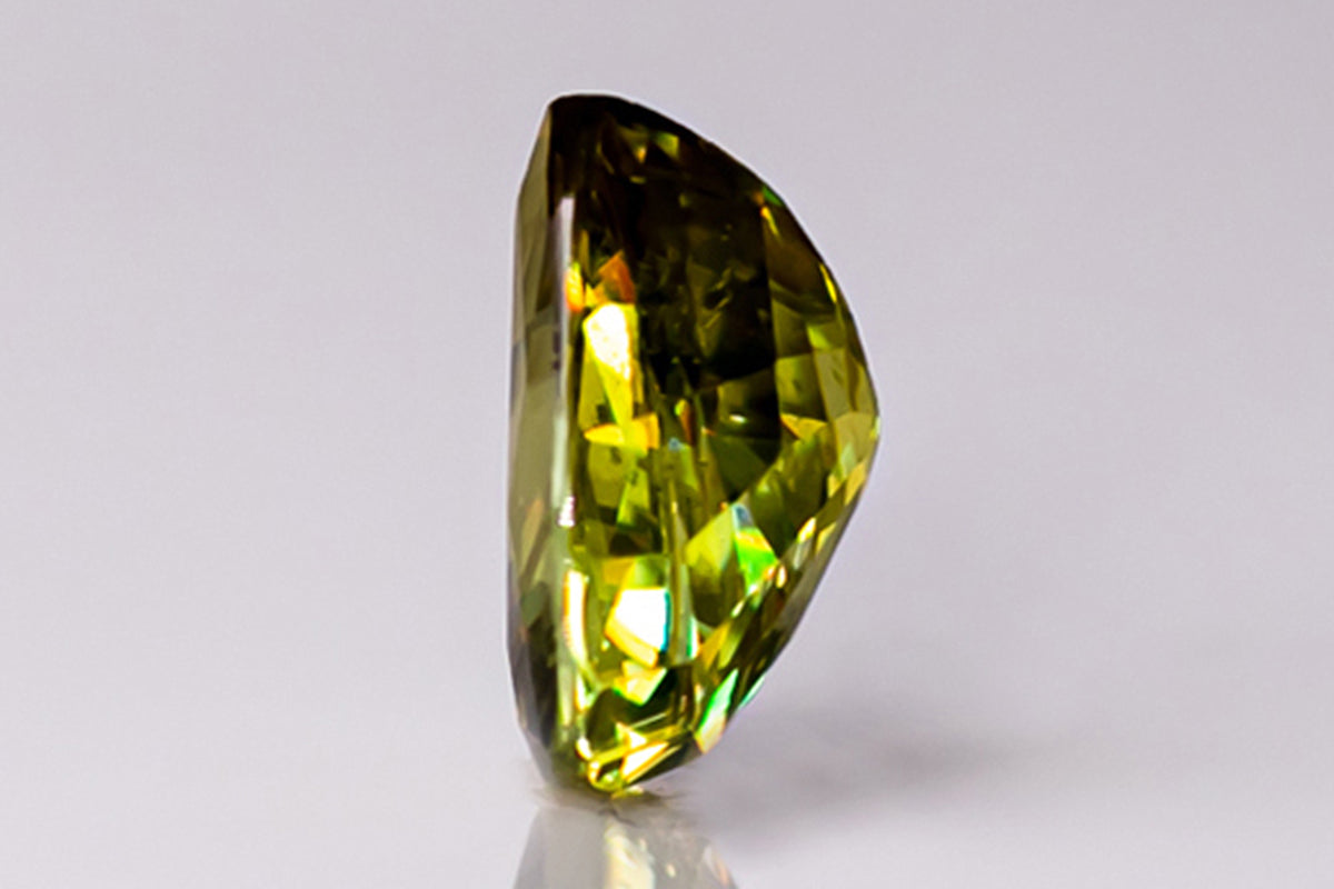 天然スフェーン 1.790ct