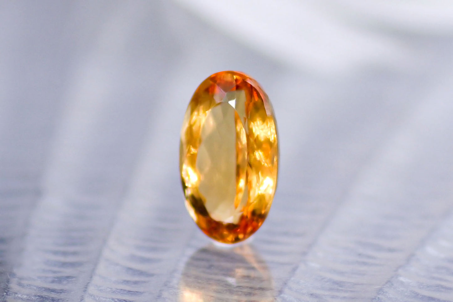 天然インペリアルトパーズ 7.40ct