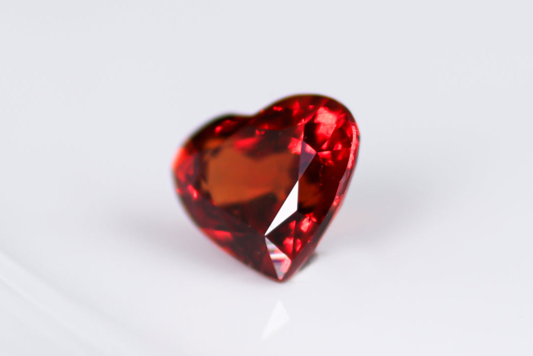 天然スぺサルティンガーネット 4.300ct