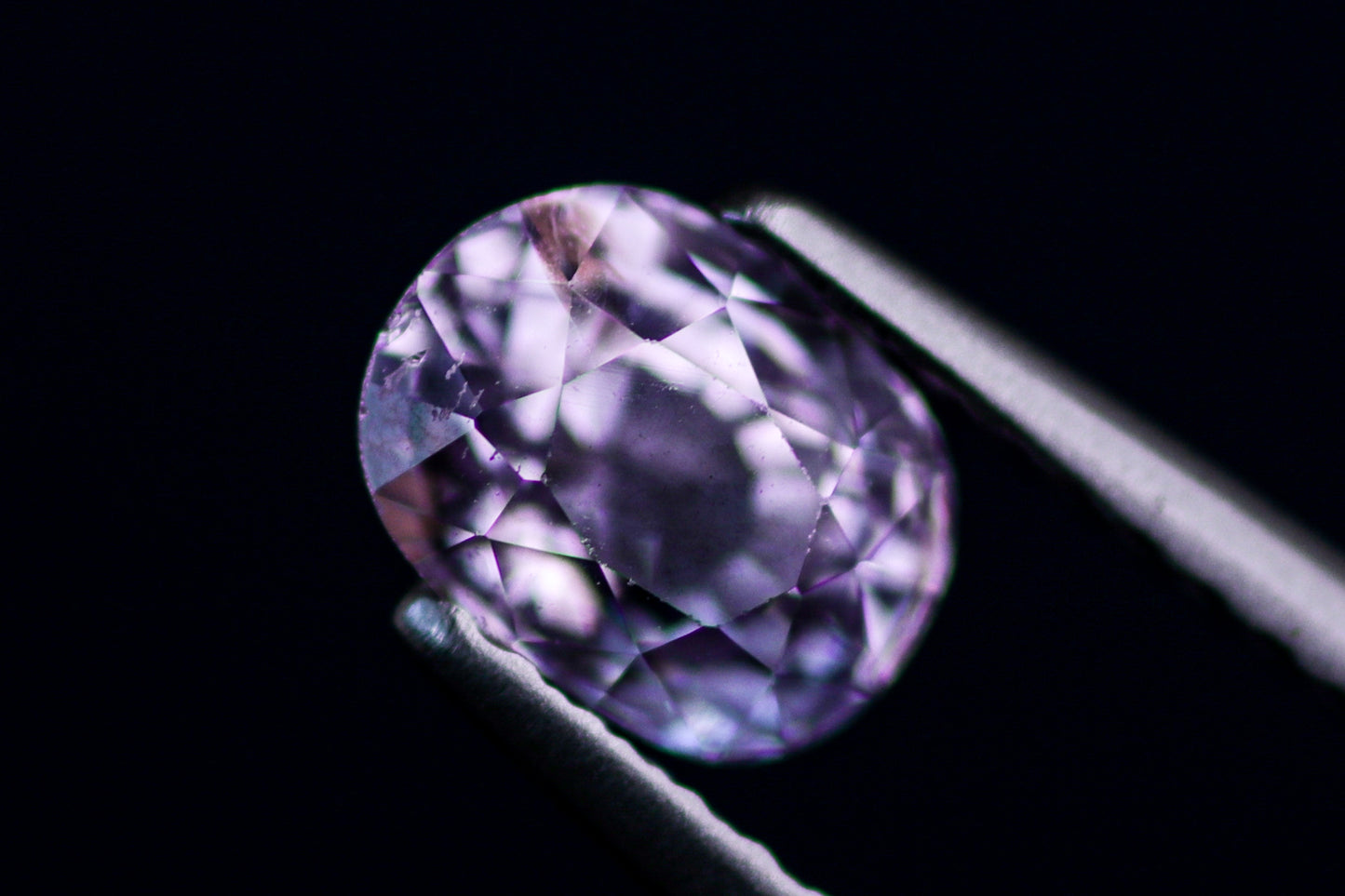 天然バイオレットスピネル 1.030ct