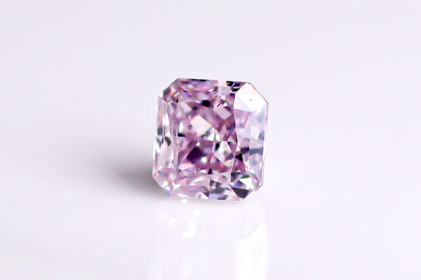天然ファンシーパープルピンク ダイヤモンド 0.310ct