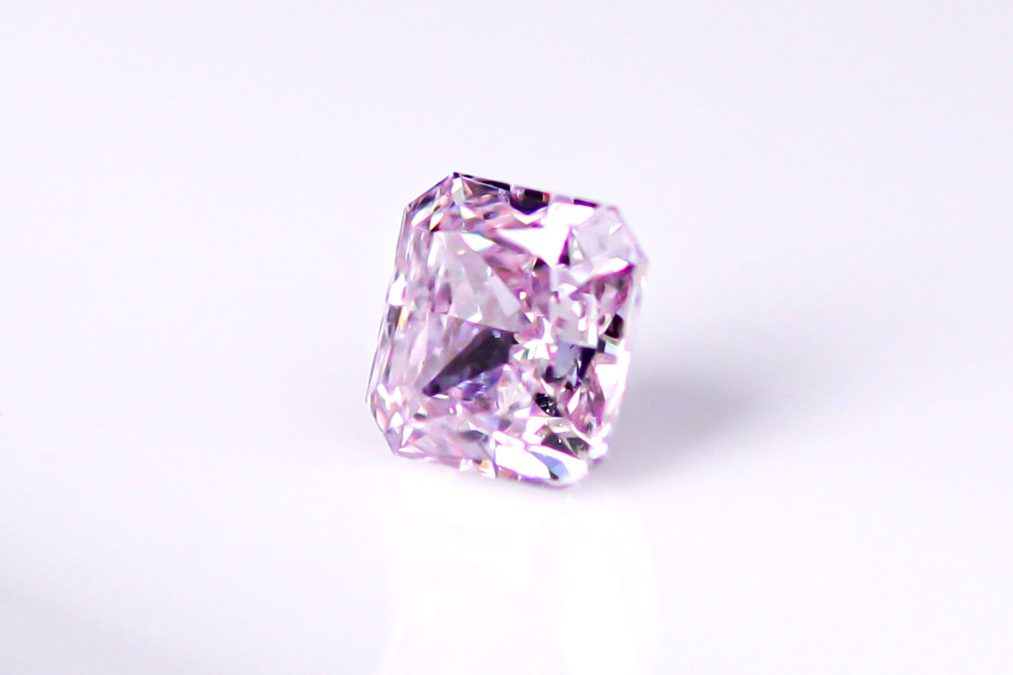 天然ファンシーパープルピンク ダイヤモンド 0.310ct