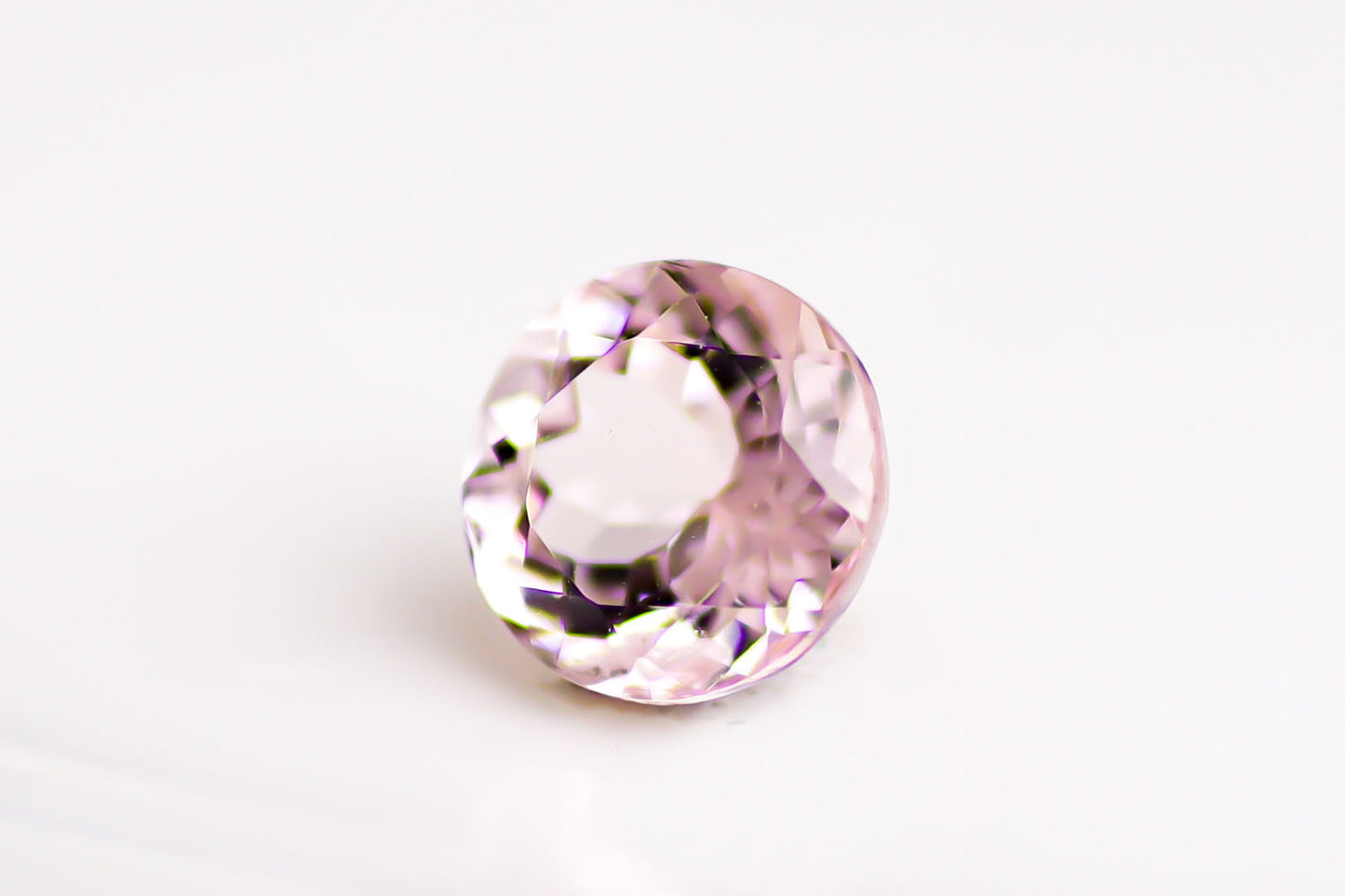 天然モルガナイト 0.87ct