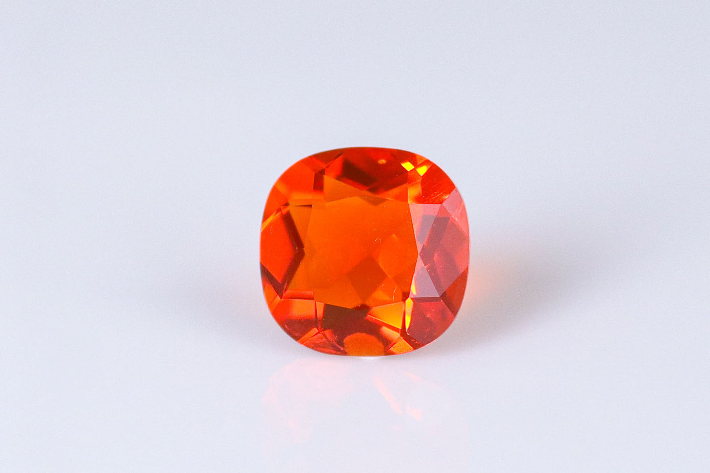 天然ファイヤーオパール 6.080ct