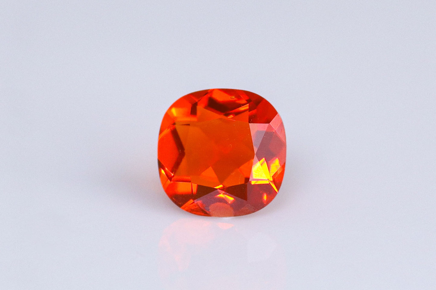 天然ファイヤーオパール 6.080ct