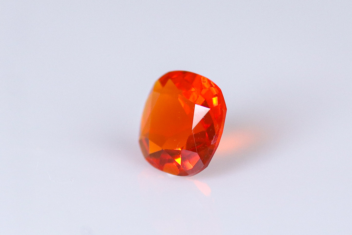 天然ファイヤーオパール 6.080ct