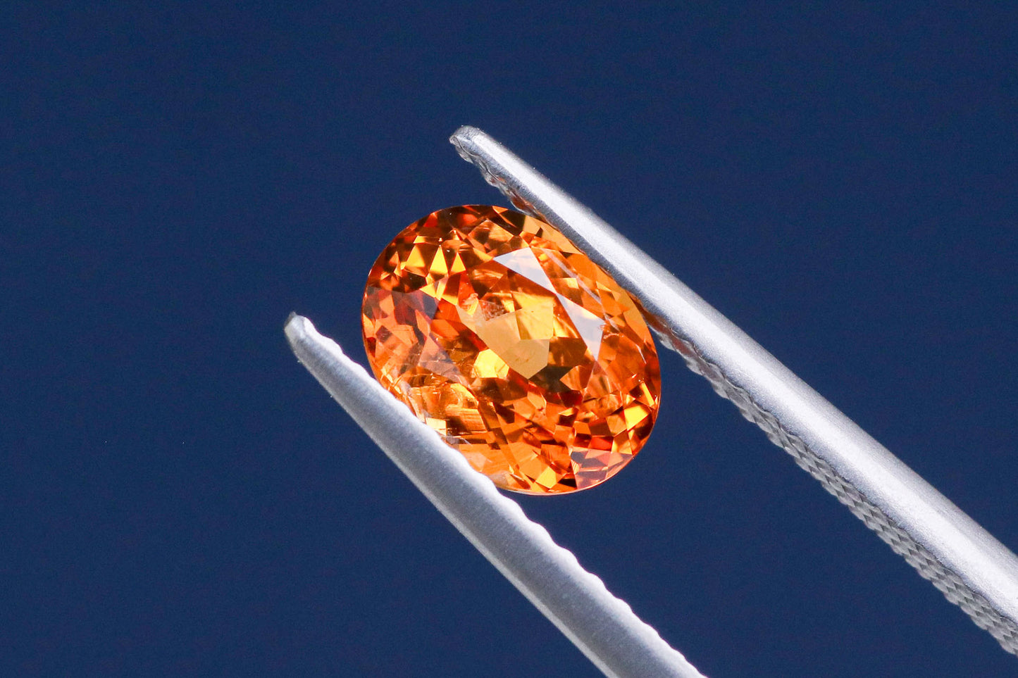 天然マンダリンガーネット 1.650ct