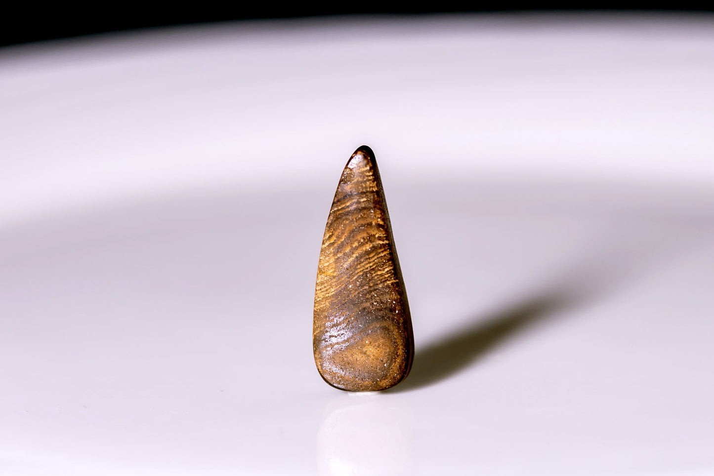 天然ボルダーオパール 8.310ct
