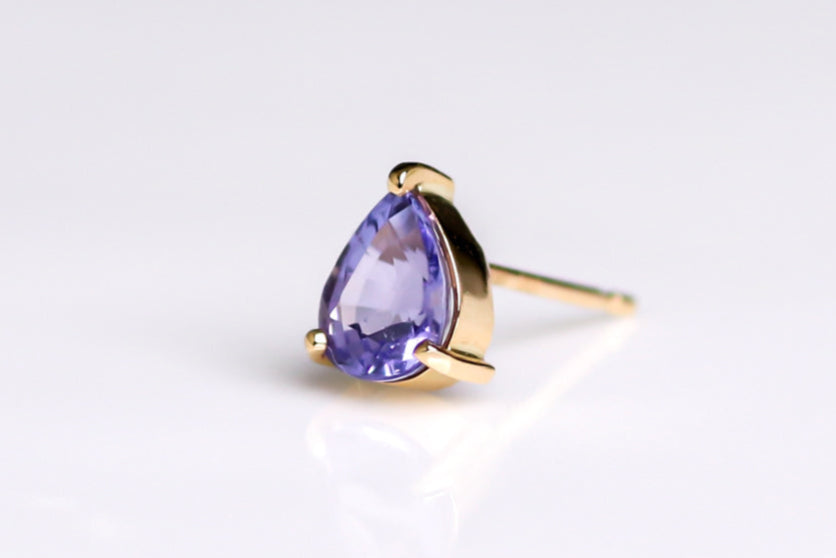 K18YG タンザナイトピアス 0.570ct