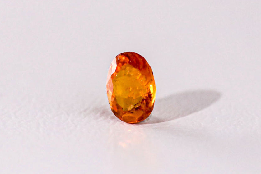 天然クリノヒューマイト 0.620ct