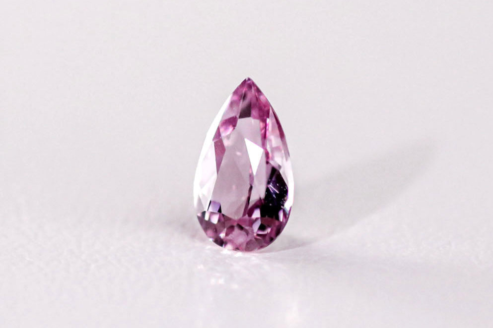天然ダイアスポア 0.840ct