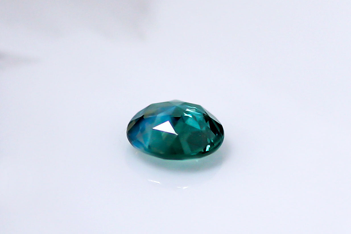 天然アレキサンドライト 希少なローズカット 0.153ct