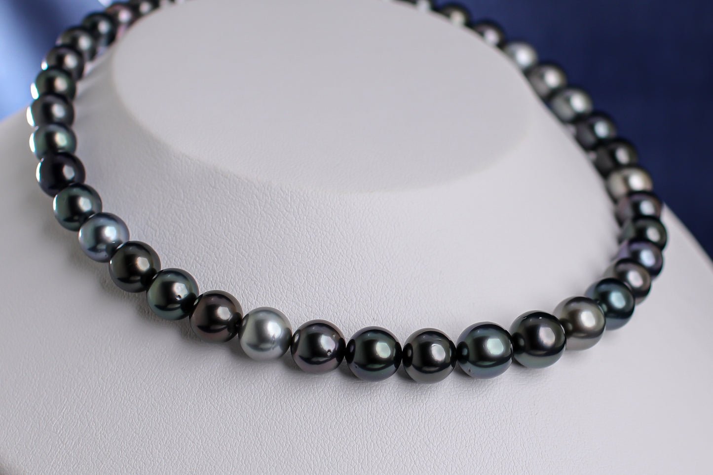 タヒチパール(黒蝶真珠)ネックレス 8.1-10.6mm