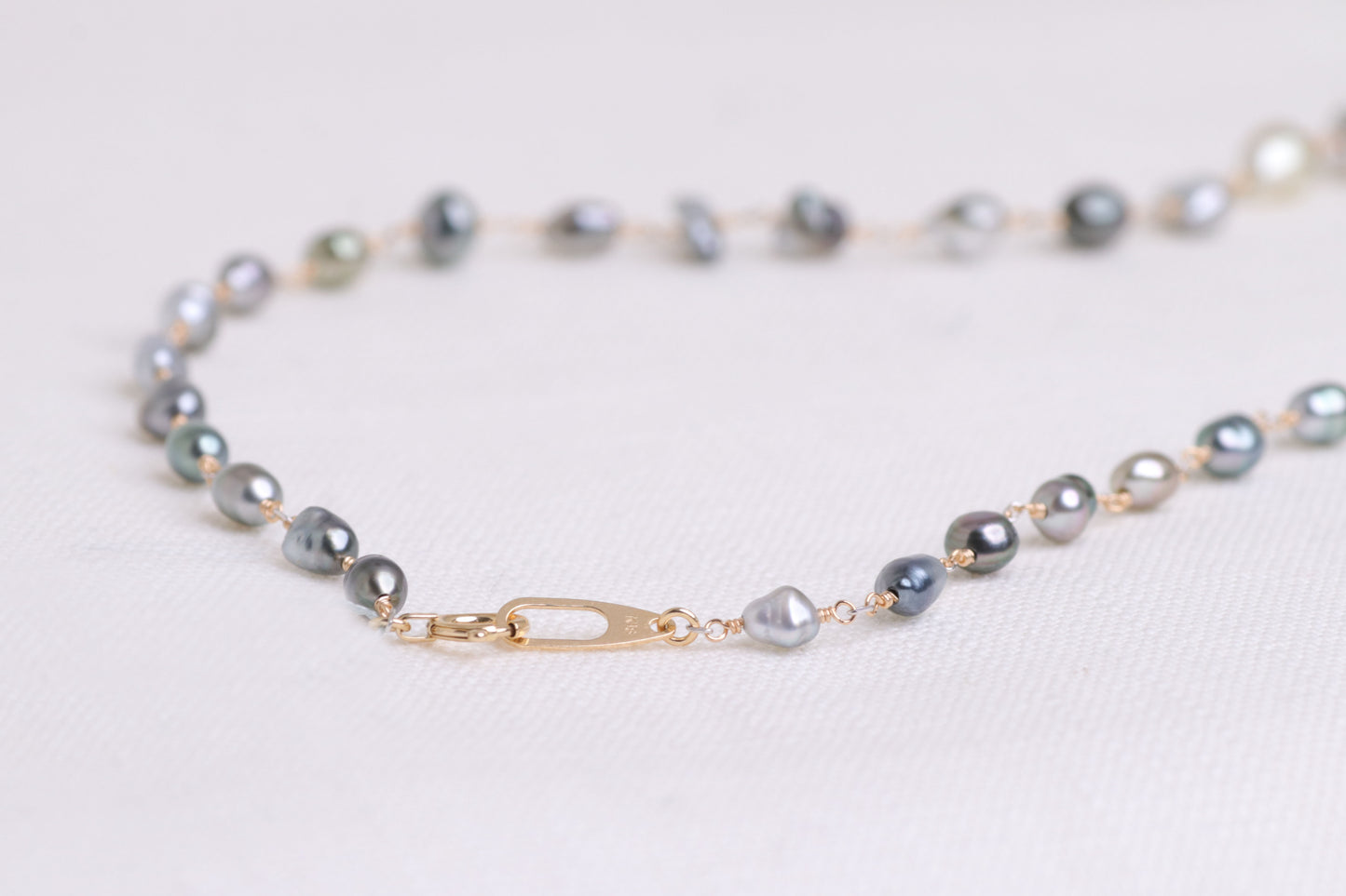 【CASMINE X J.C.BAR】K18YG黒蝶ケシパールネックレス