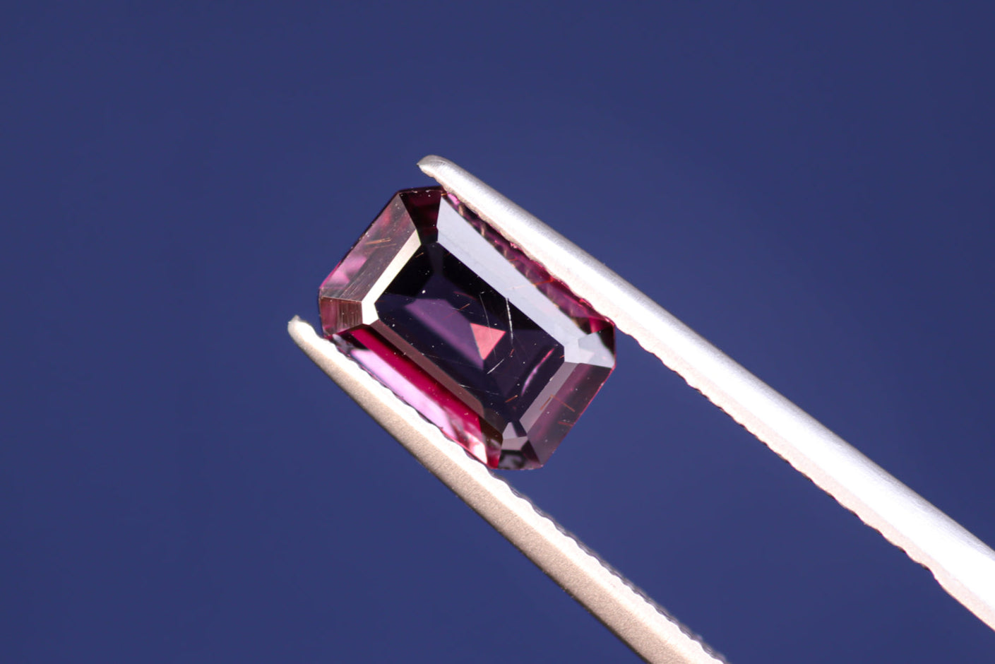 天然カラーチェンジガーネット 1.524ct