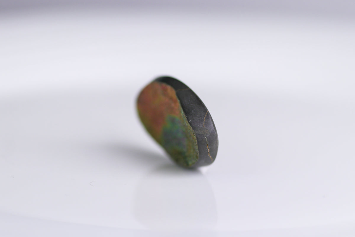天然レインボーパイライト ペア 62.44ct