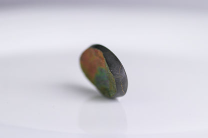 天然レインボーパイライト ペア 62.44ct