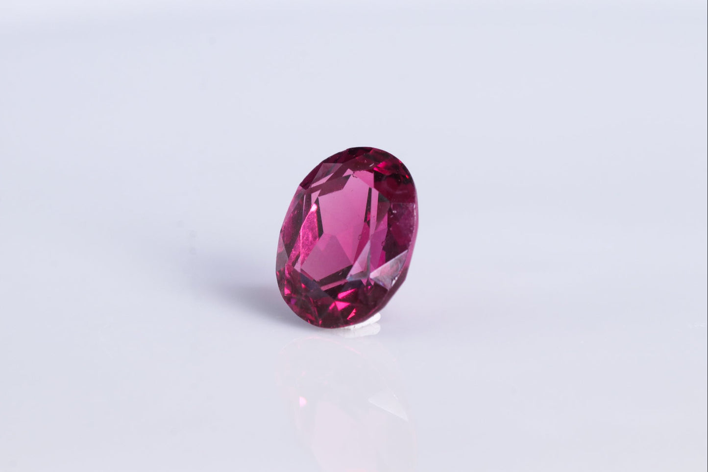 天然ロードライトガーネット 2.590ct