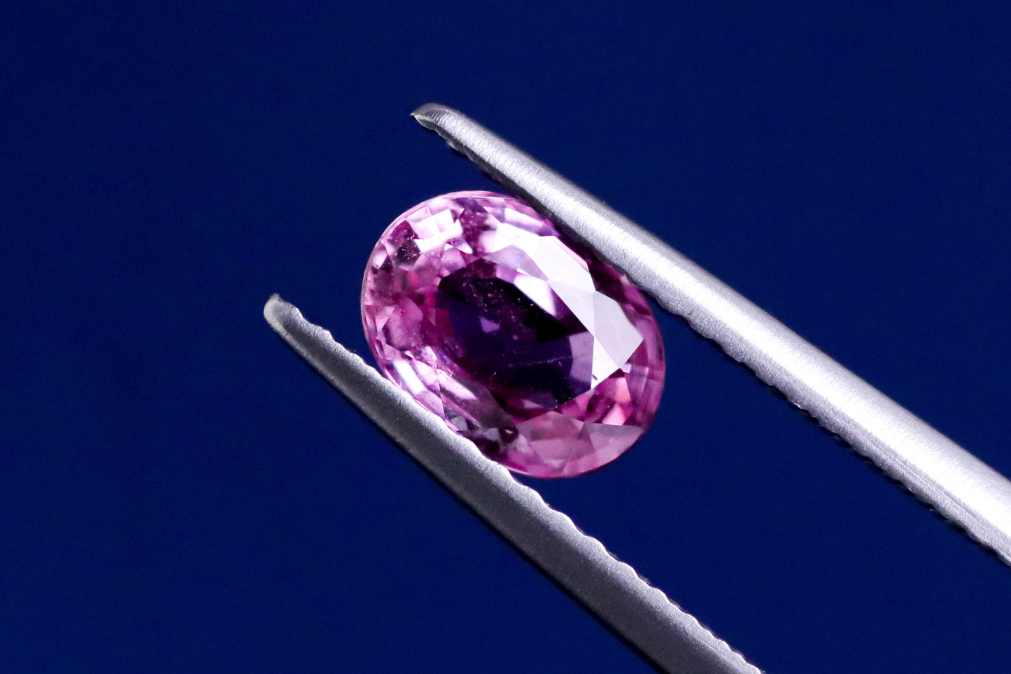 【商談中】天然ピンクスピネル 0.550ct
