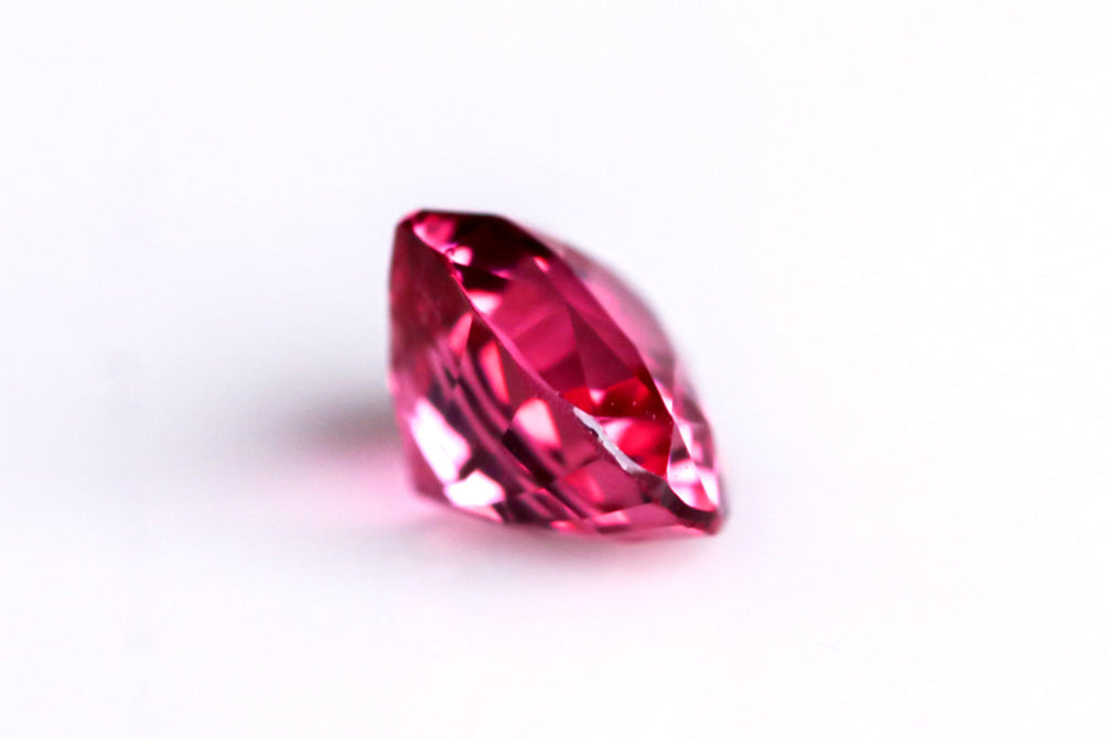 天然ピンクスピネル 0.730ct [タンザニア産/非加熱]
