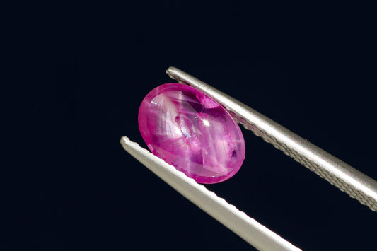 天然ピンクスターサファイア 1.621ct [非加熱/ミャンマー産]