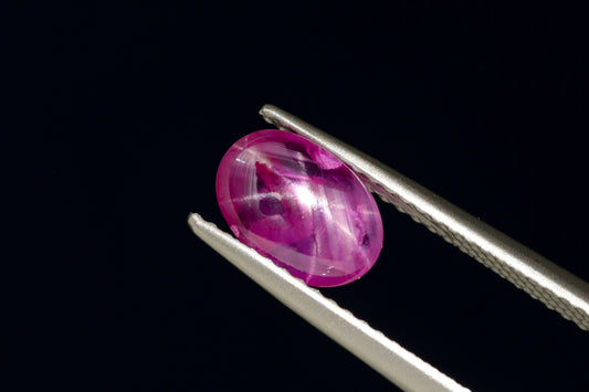 天然ピンクスターサファイア 1.621ct [非加熱/ミャンマー産]