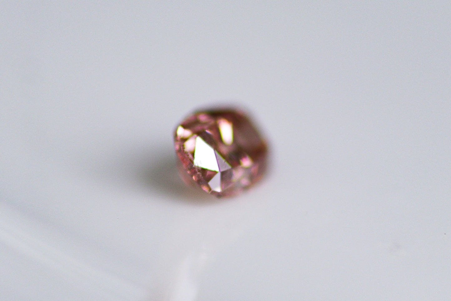 天然ファンシーディープブラウニッシュピンク ダイヤモンド 0.244ct