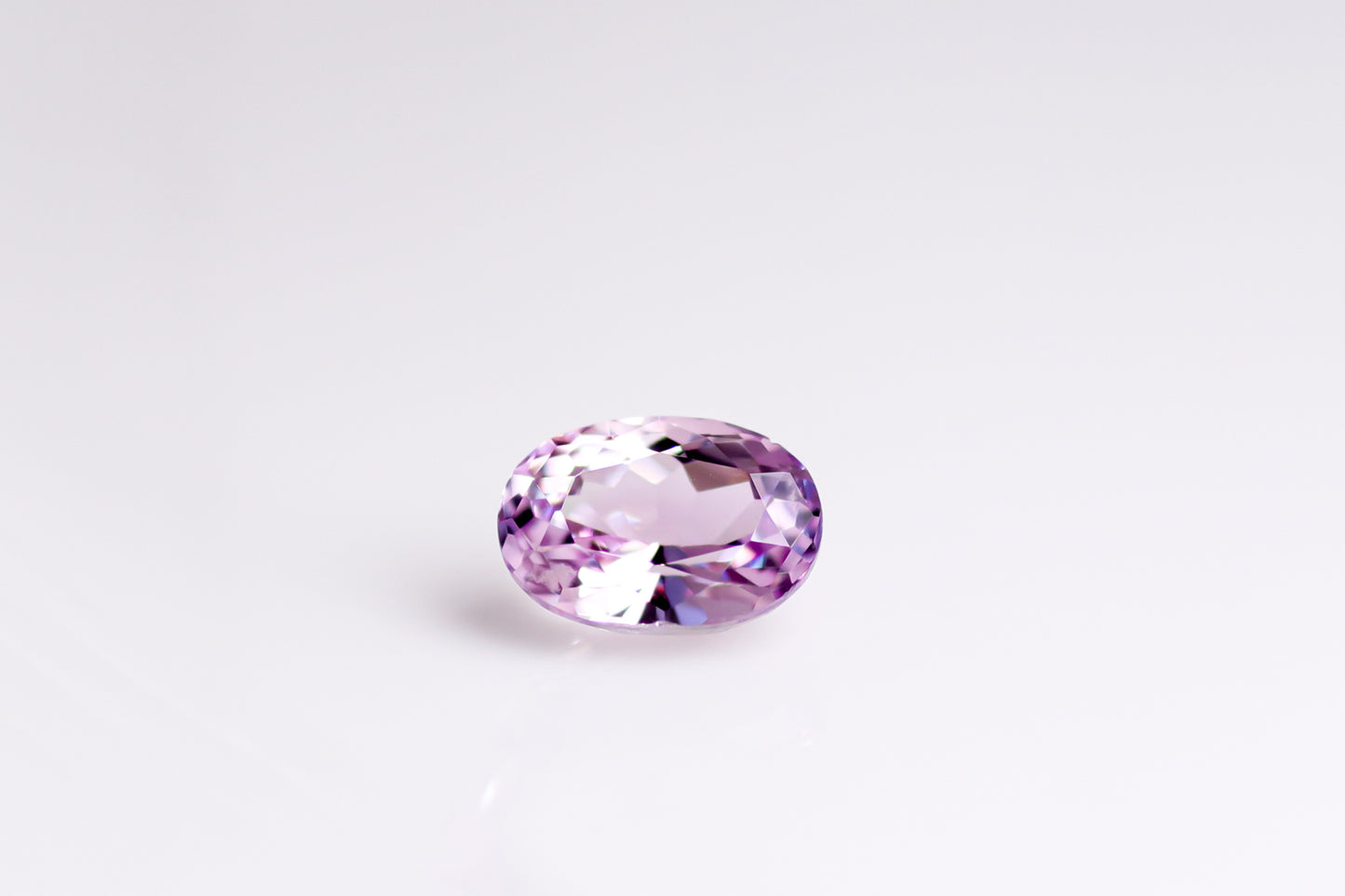 天然ピンクゾイサイト 0.949ct [タンザニア産]