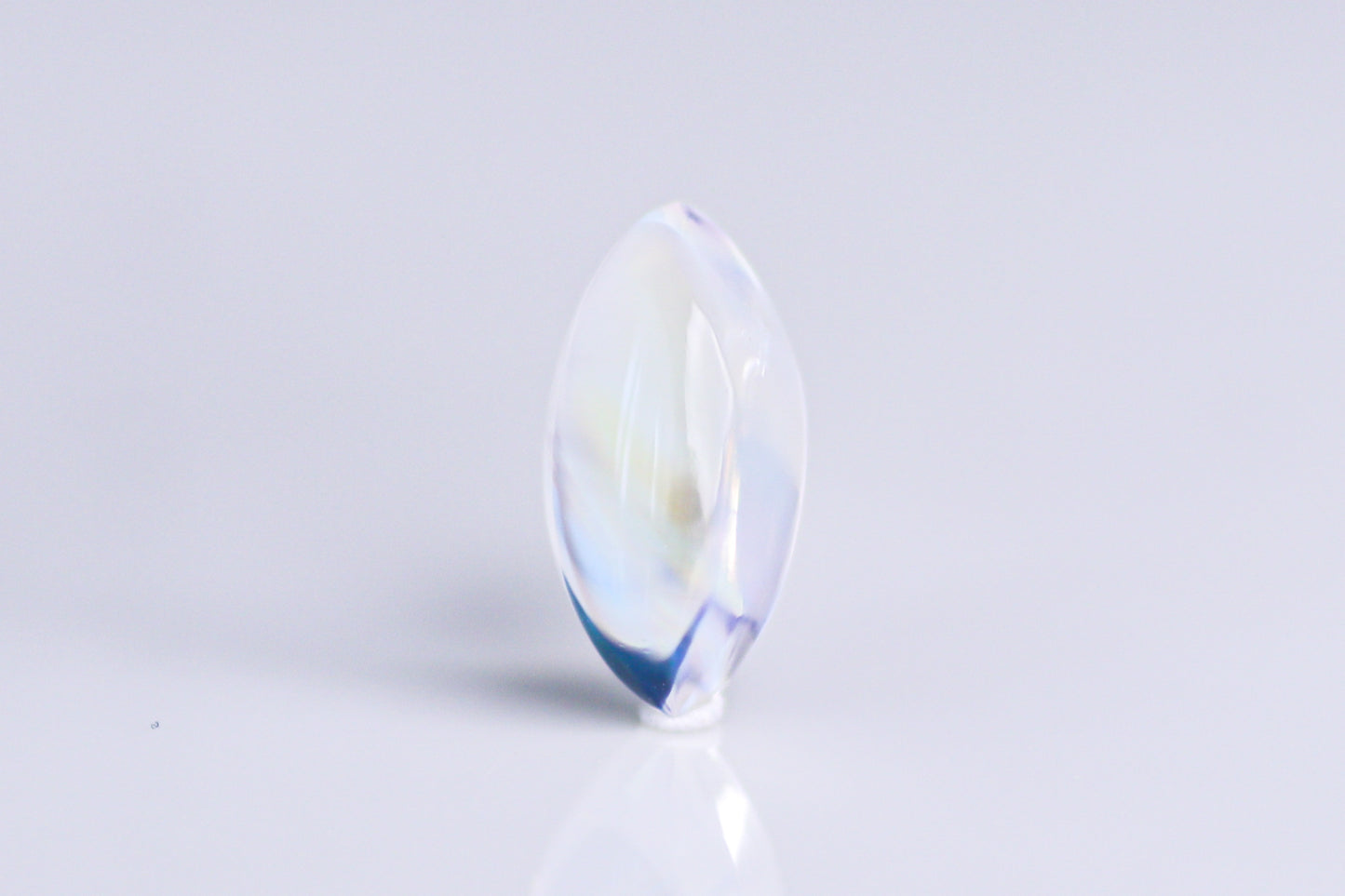 天然レインボームーンストーン 9.190ct