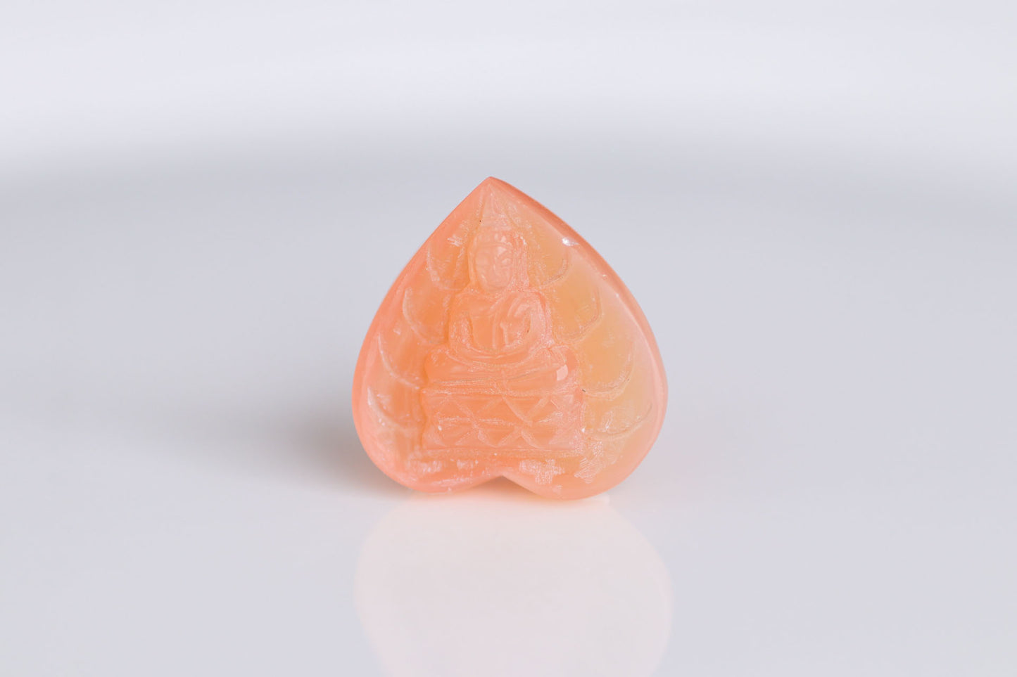 天然ムーンストーン 22.450ct ホトケサマホリ