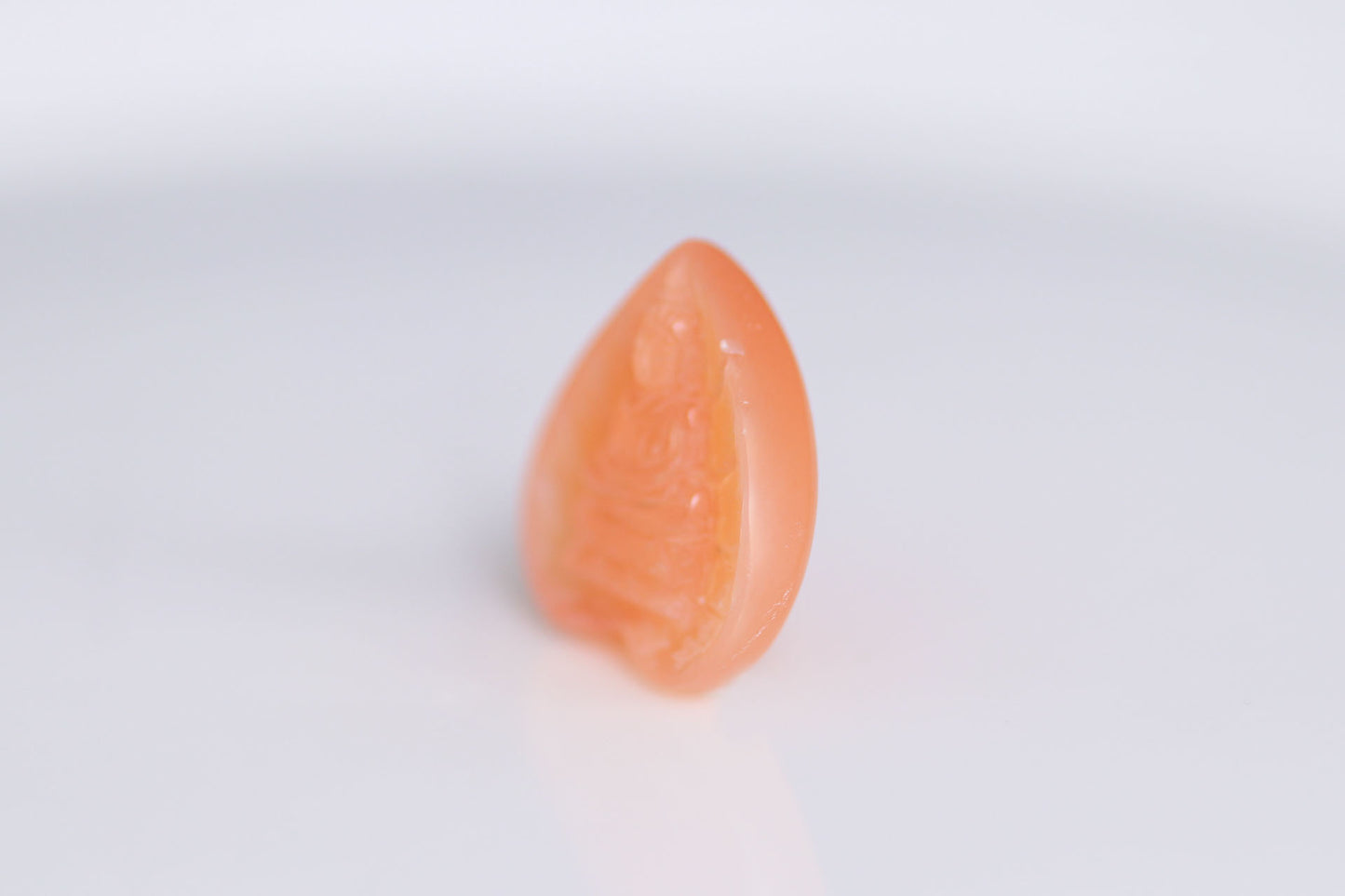 天然ムーンストーン 22.450ct ホトケサマホリ