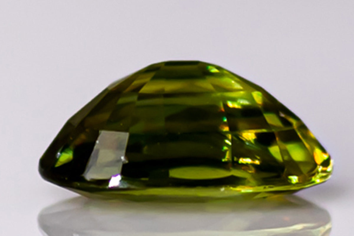 天然スフェーン 2.363ct