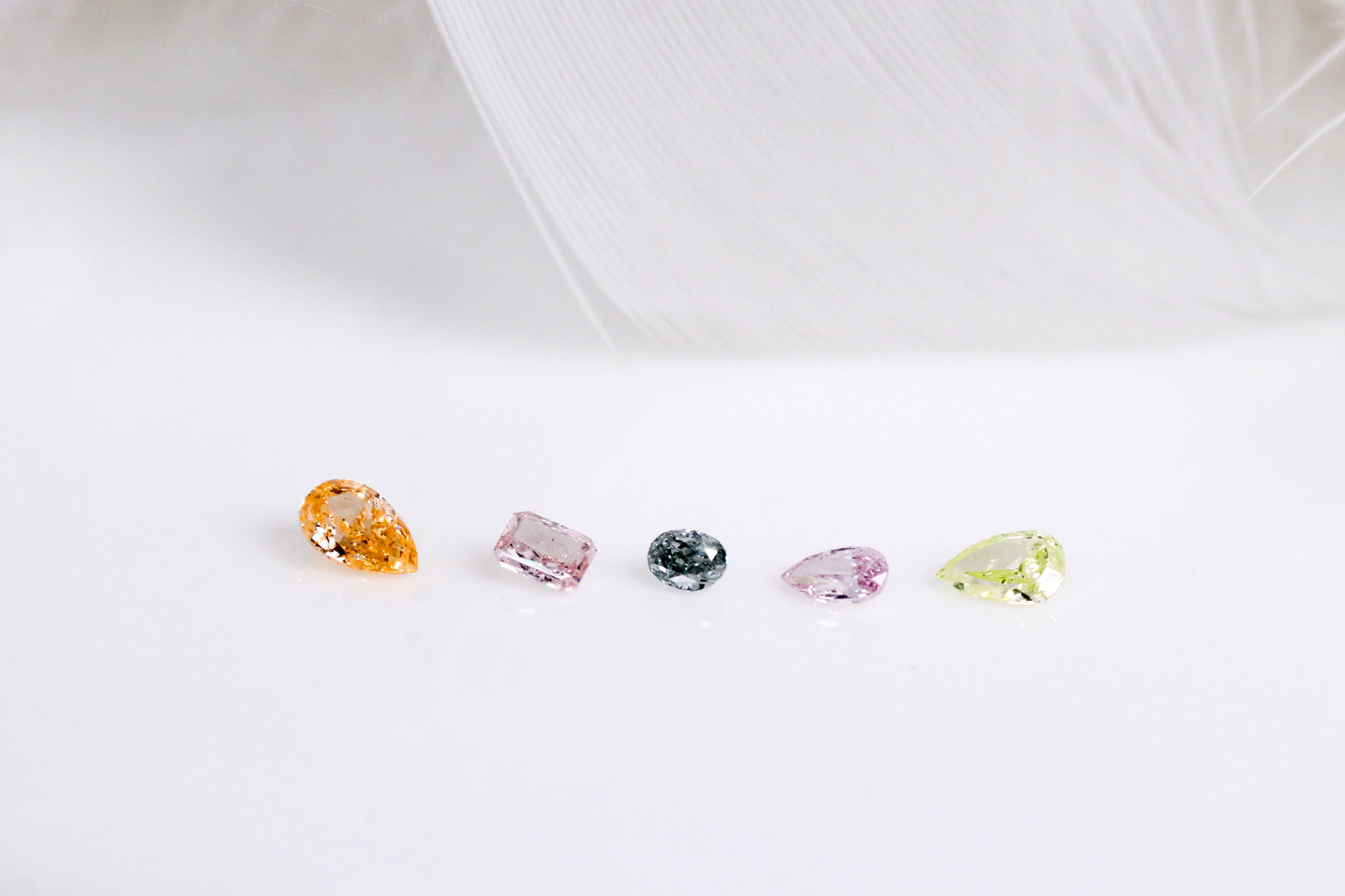 天然ファンシーカラーダイヤモンド マルチロット 5P 0.646ct