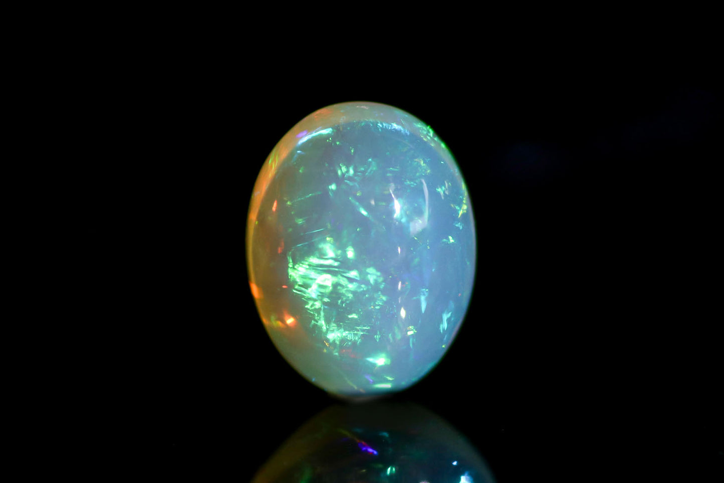 天然エチオピアオパール 10.260ct