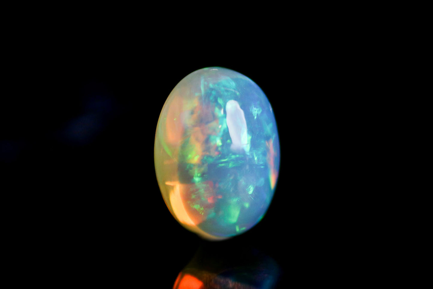 天然エチオピアオパール 10.260ct