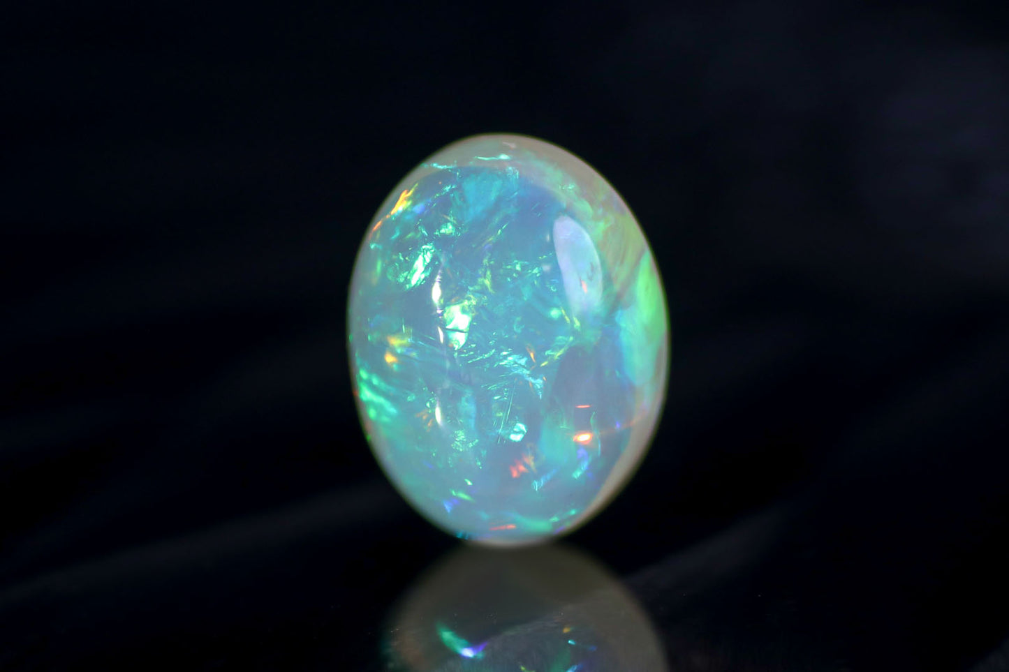 天然エチオピアオパール 10.260ct