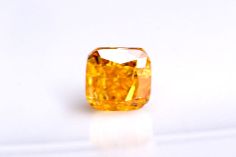 天然ファンシーダイヤモンド 5ピースマルチカラーロット  0.559ct