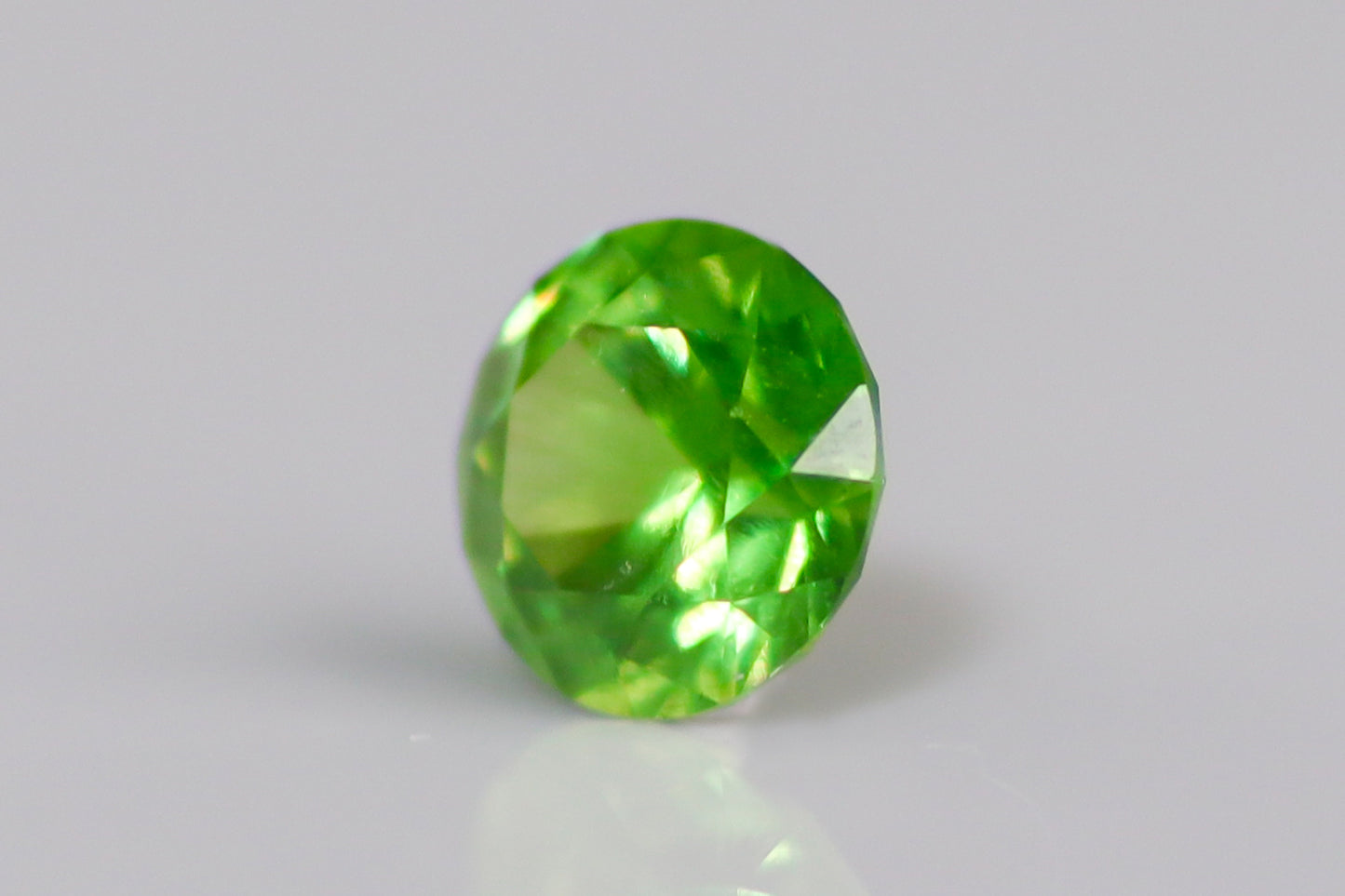 天然デマントイドガーネット 0.778ct［ウラル産］