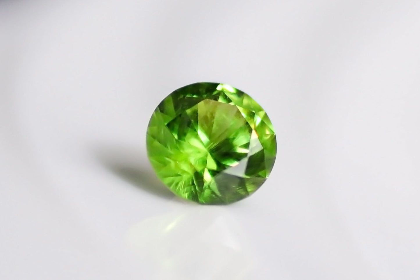 天然デマントイドガーネット 0.622ct［ウラル産］