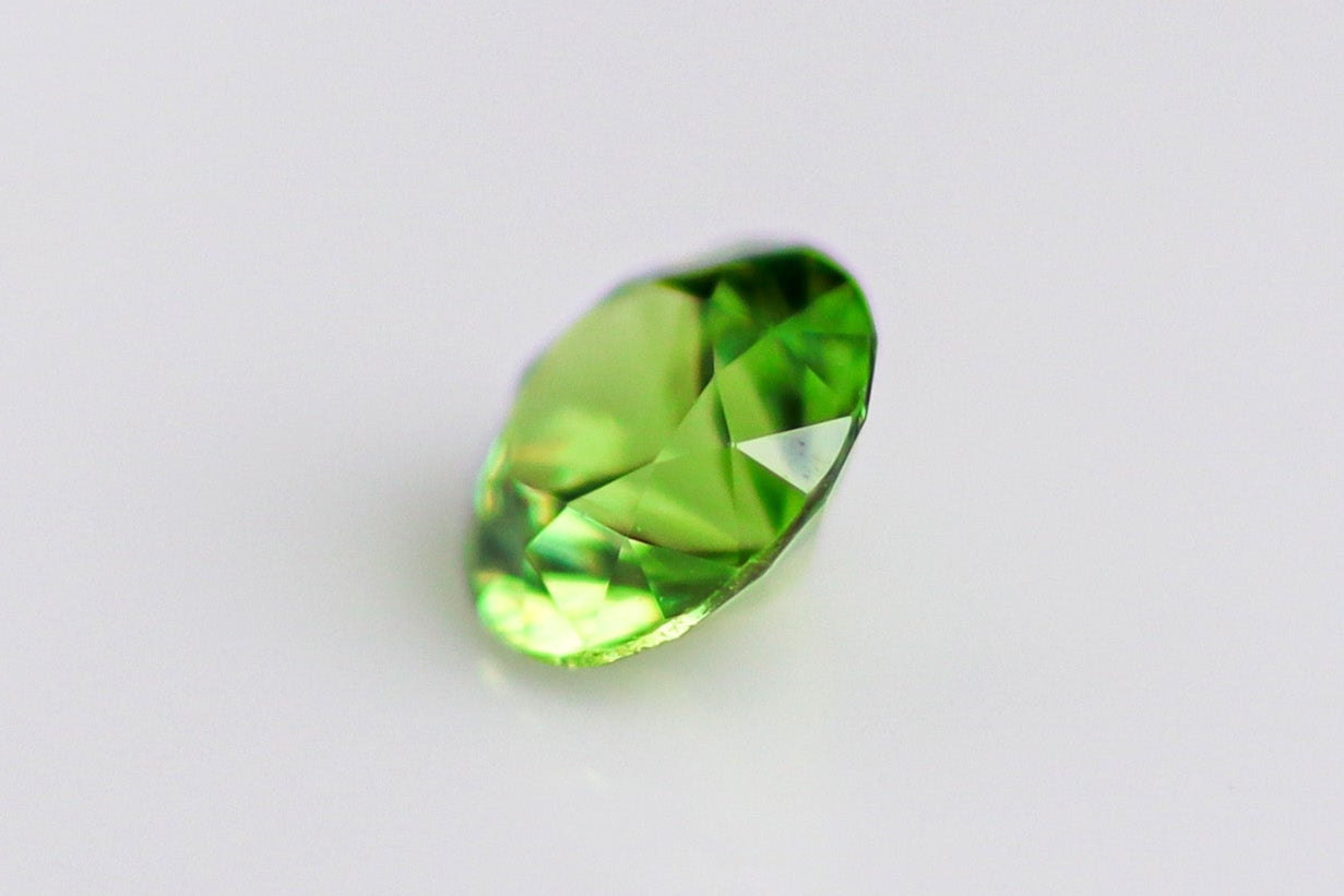 天然デマントイドガーネット 0.280ct［ウラル産］