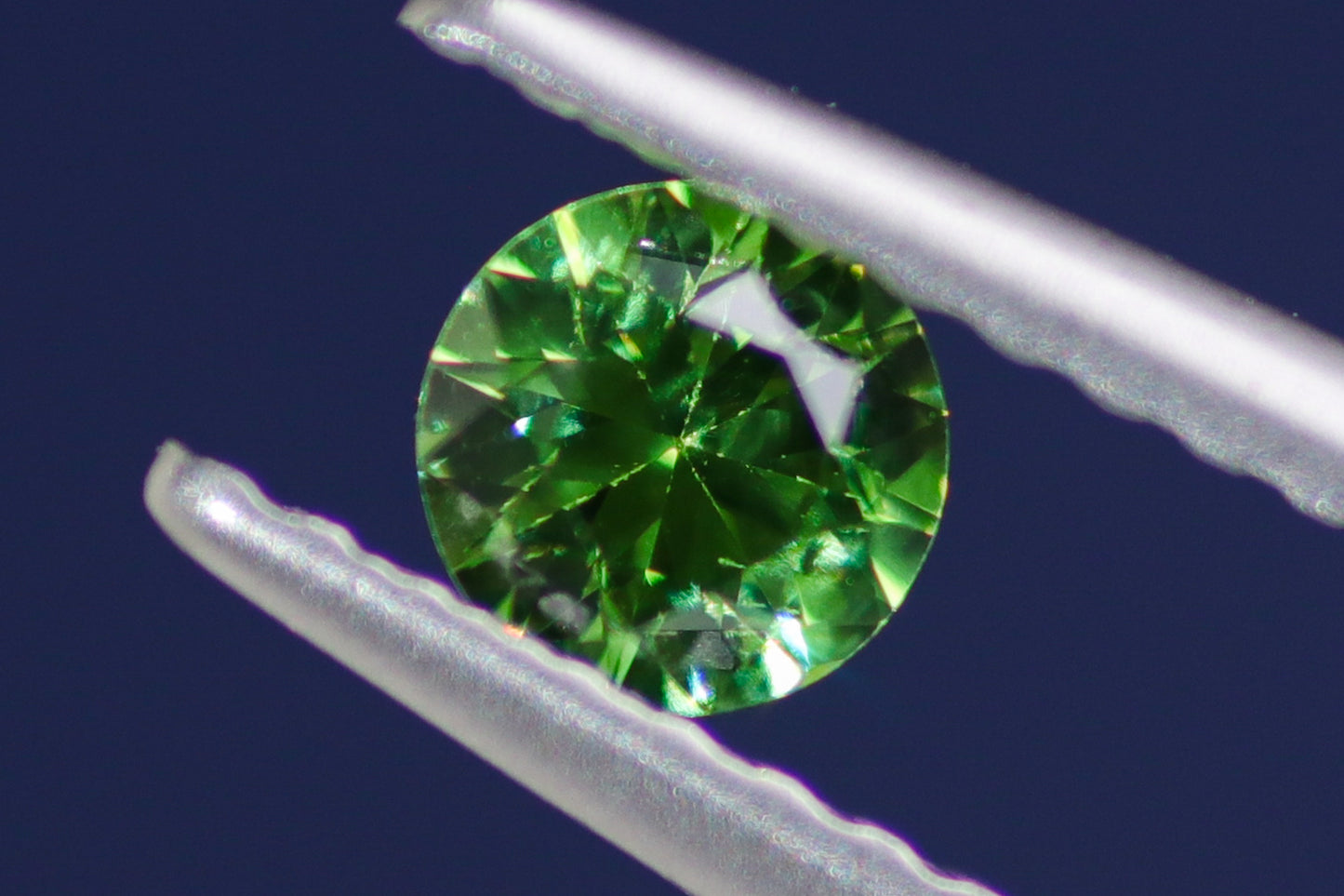 天然デマントイドガーネット 0.280ct［ウラル産］