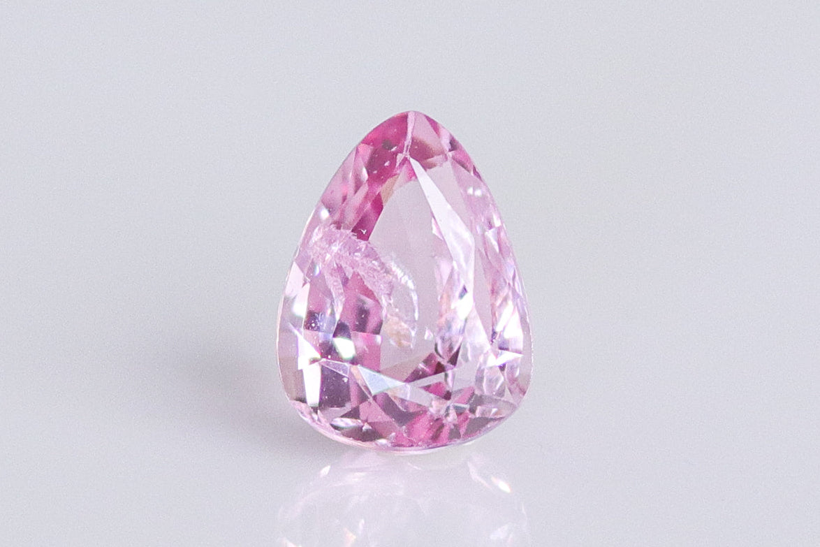 天然ピンクスピネル 0.950ct