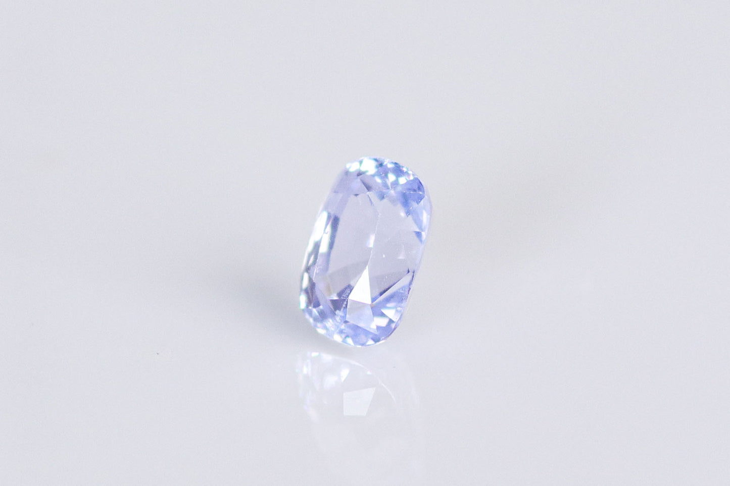 天然バイオレットスピネル 0.830ct